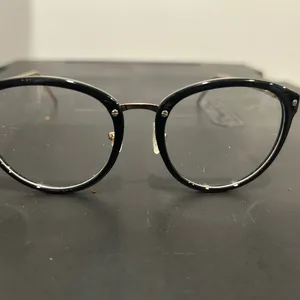 Chic Gold Frame Glasses Black thumbnail 2