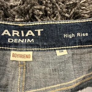 🌺NWT ARIAT HAVEN 3IN DENIM SHORTS SIZE 33🌺 thumbnail 4