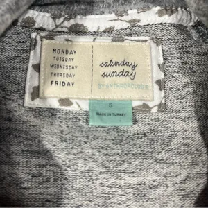 Saturday Sunday By Anthropologie Grey Long Sleeve Sweater; Small Women’s thumbnail 6