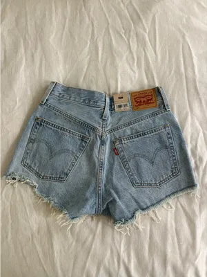 Levi’s jean shorts thumbnail 2