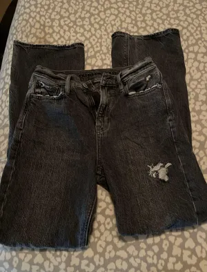 American Eagle Straight Leg Jeans thumbnail 1