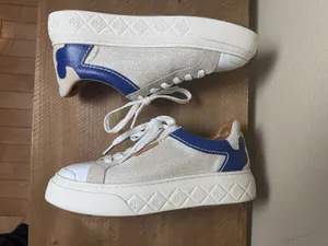Tory Burch Ladybug Low Top Sneaker Cream & Blue Size 8 thumbnail 2