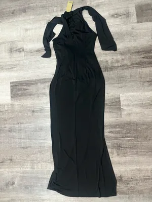 COAST Naomi Jersey Maxi Dress in Black thumbnail 5