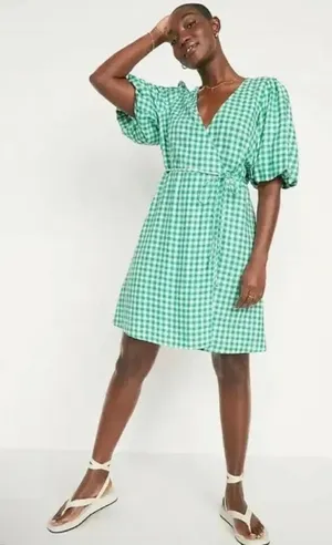 Old Navy Puff-Sleeve Gingham Wrap Mini Dress Green/White Large Petite thumbnail 1