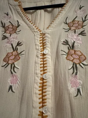 Women’s Cream Embroidered V thumbnail 2