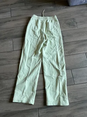 ALO Yoga Mint Green sweat Pants thumbnail 4
