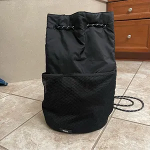 Pink By Victoria's Secret Black Drawstring Backpack Bag Outter Mesh Pockets NWT thumbnail 4