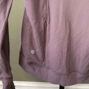 Lululemon Outrun the Elements 1/2 Zip Size 8 Frosted Mulberry Purple Womens thumbnail 6
