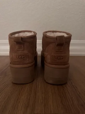 UGG Platform Boots Mini Ultra thumbnail 2