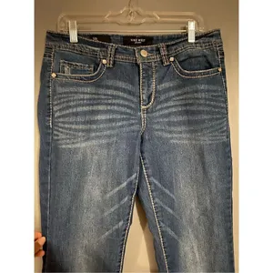 Nine West Medium Wash Bootcut Jeans Size 10/30 thumbnail 4