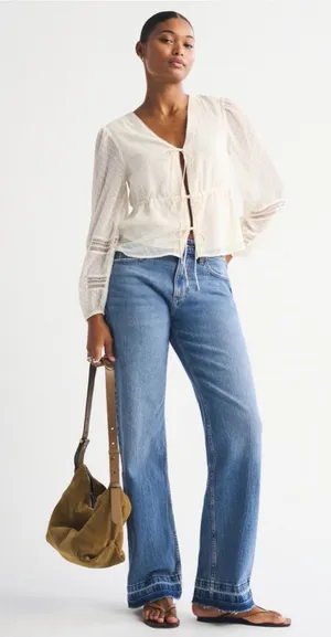 Abercrombie & Fitch Light Low Rise baggy thumbnail 1