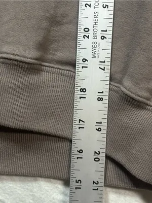 Hollister California Women’s Cropped Sweatshirt Size L Taupe Boat Neck thumbnail 7