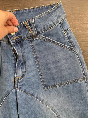 SHEIN High Rise Barrel Leg Jeans Patch Pocket Curved Seam Size 27 thumbnail 2