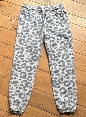 Z Supply Grey Leopard Print Joggers French Terry Sweatpants XS‎ Athleisure thumbnail 1