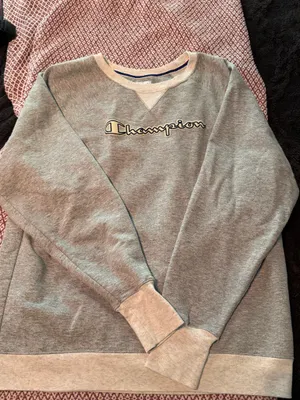 Champion Crewneck thumbnail 1