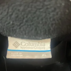 Size XL Columbia jacket thumbnail 3
