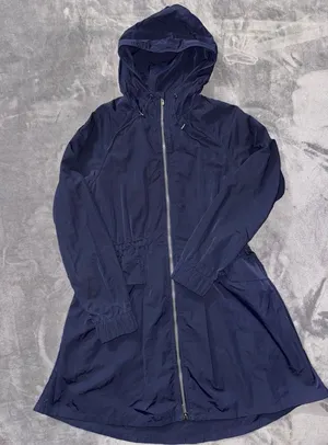 Lululemon Women's Pack & Glyde Hooded Jacket Windbreaker Navy Blue Size 4 thumbnail 1