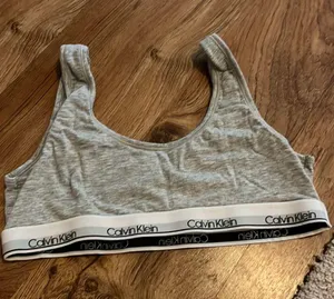 Calvin Klein Bra thumbnail 1