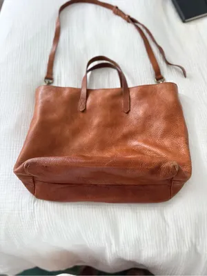 Madewell Women's Leather Tote Bag in Brown - Adjustable Shoulder Strap thumbnail 2