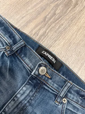 Express High-Rise Girlfriend Jeans thumbnail 3