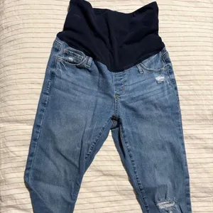 GAP maternity jeans thumbnail 1