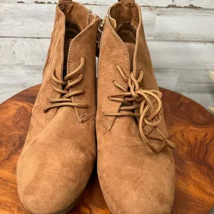 Kenneth Cole Reaction Deka Brown Suede Wedge Booties Lace Up Size 6 thumbnail 6