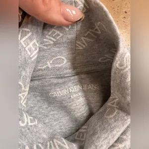 🌸Calvin Klein Grey Logo-Print Long Sleeve Bodysuit thumbnail 2