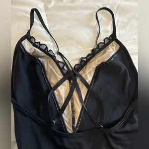 Adika black bodysuit with lace detail thumbnail 4