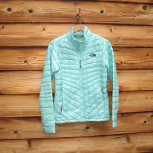 The North Face Thermoball Puffer Jacket thumbnail 3