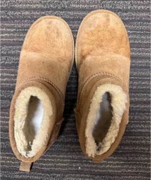 UGG Ultra Mini Boots thumbnail 1