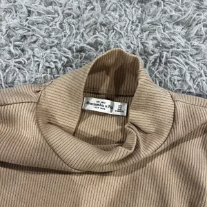 Abercrombie Mock Neck Top thumbnail 3