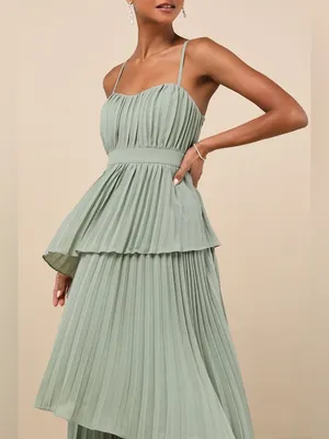 Jehona Sage Brush Pleated Tiered Maxi Dress thumbnail 4