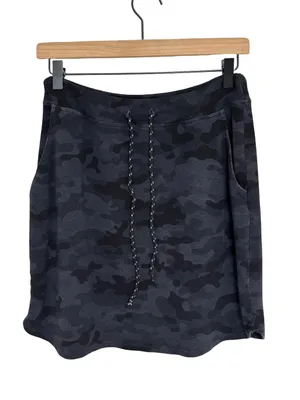 Sundry for Evereve Black Camo Soft Pull-On Drawstring Skirt - Size 2 (M) thumbnail 3