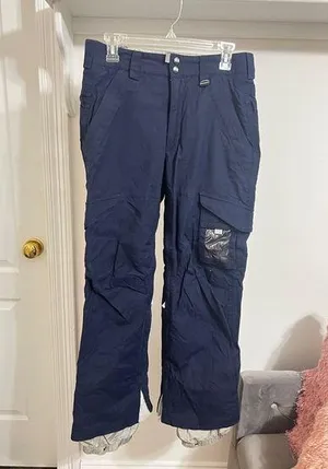 Burton’s Snowboard Women’s Pants thumbnail 1