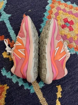 New Balance Sneakers Size 8 thumbnail 2