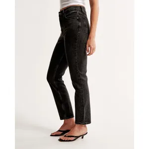 ✨Abercrombie & Fitch High Rise Mom Black Sz 26/2 Jeans✨ thumbnail 4