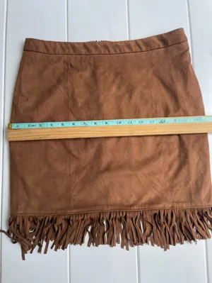 Chelsea & Theodore Faux Suede Fringe Skirt, Size M thumbnail 5