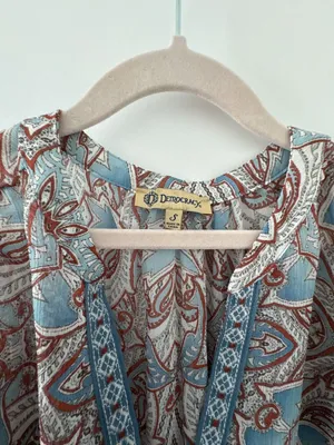 Democracy Paisley Print Split Neck Long Sleeve Tunic Blouse thumbnail 2