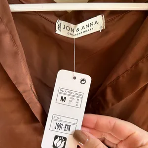 NWT brown silky button down thumbnail 3