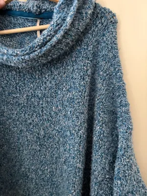 Free People BFF Cowl Neck Sweater size Large thumbnail 4