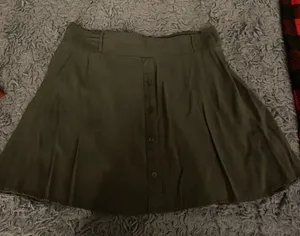 SHEIN Green Skirt thumbnail 1