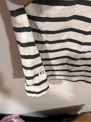 LULULEMON All Yours Tee In Black and White Stripe Short Sleeve T-shirt thumbnail 4