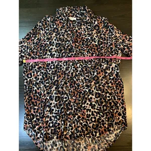 Beach Lunch Lounge Leopard Print‎ Blouse Womens Medium Animal Cheetah Mob Wife thumbnail 7
