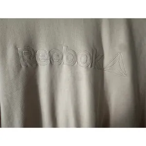 Reebok Womens Crewneck Sweatshirt Peach Pink Embroidered Logo Small thumbnail 2
