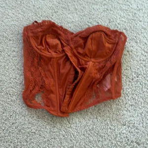 Corset Top Edikted thumbnail 1