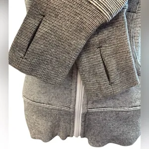 Lululemon Scuba Hoodie You Are Beautiful White Black Micro Stripe thumbnail 5