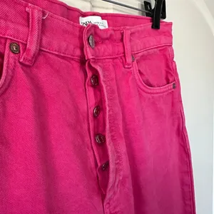 Zara Hot Pink High Waist Mom Jeans Straight Leg Button‎ Fly Preppy Womens 6 thumbnail 2