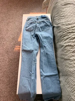 Abercrombie High-Rise Jeans 90s Straight thumbnail 2