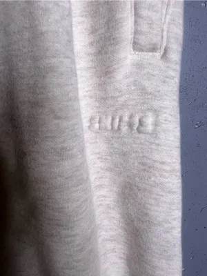 SKIMS Jogger in Oatmeal Heather in size XL thumbnail 5
