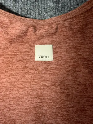 Vuori Rust Heather Cropped Tank - Women's thumbnail 3